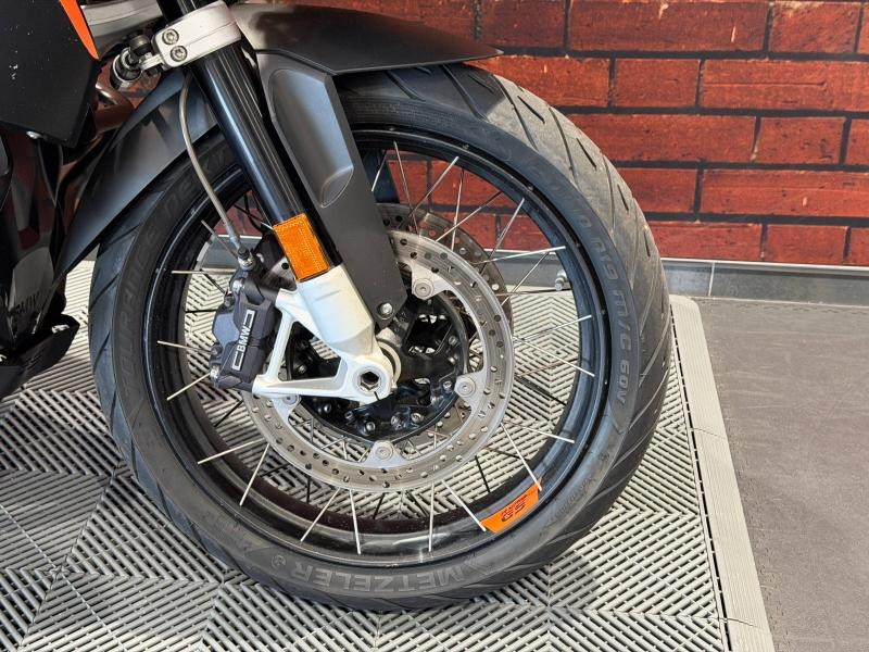 Occasion BMW R R 1250 GS 2023 Blck Storm Metallic / Black / Achat Grey 20490 € à Dijon