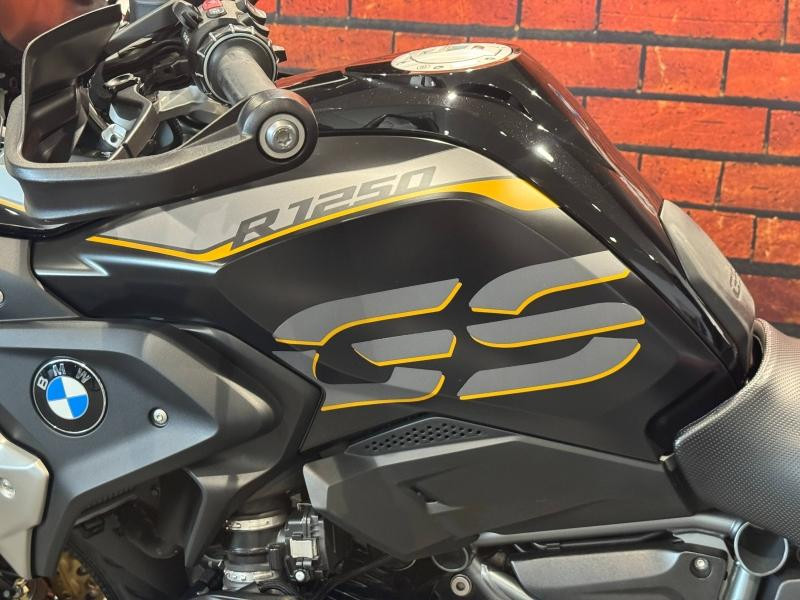 Used BMW R R 1250 GS Style Exclusif Euro 4 2019 Black Storm Metallic/Night black Matt € 13990 in Dijon