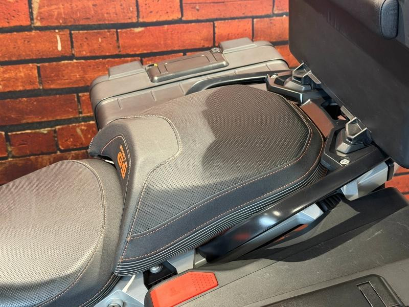 Occasion BMW R R 1250 GS 2023 Blck Storm Metallic / Black / Achat Grey 20490 € à Dijon