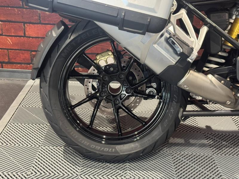 Used BMW R R 1250 GS Style Exclusif Euro 4 2019 Black Storm Metallic/Night black Matt € 13990 in Dijon