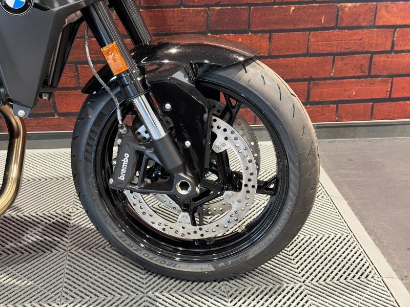 Occasion BMW F F 900 R A2 2025 2026 Style Triple Black 11490 € à Dijon