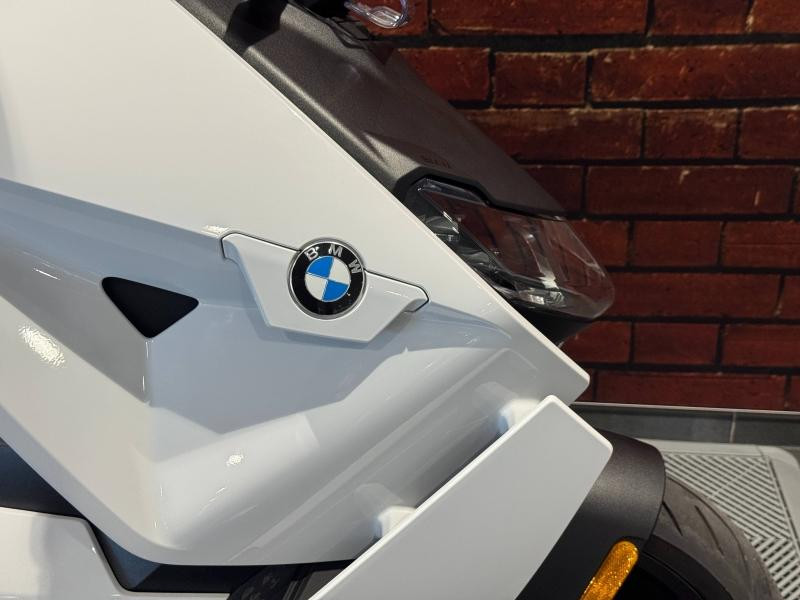 Occasion BMW C CE04 11kW 2025 Light White Uni 14340 € à Dijon