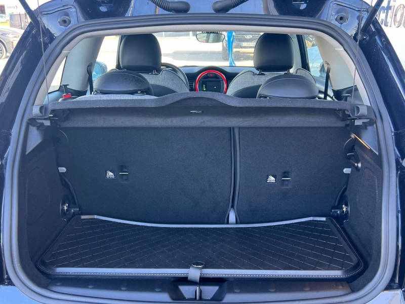 Occasion MINI Mini Hatch 3 Portes One 102 ch MINI Yours 3p 2020 Enigmatic  Black métallisé 22670 € à Beaune