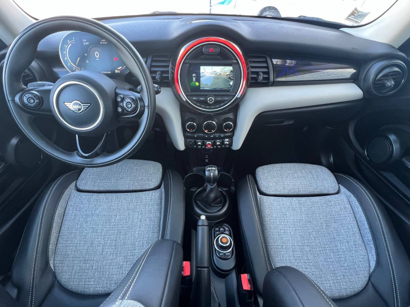 Occasion MINI Mini Hatch 3 Portes One 102 ch MINI Yours 3p 2020 Enigmatic  Black métallisé 22670 € à Beaune