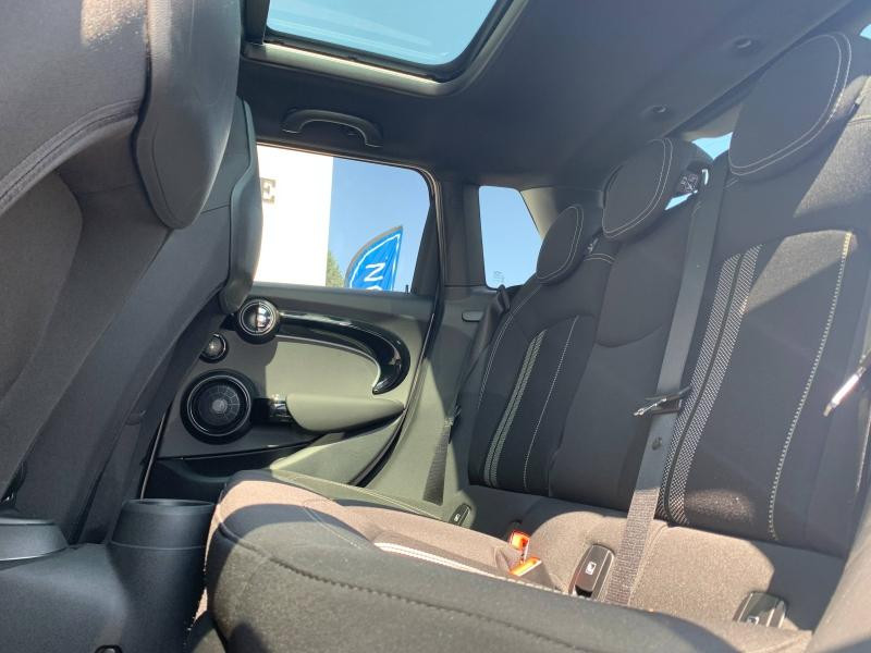 Occasion MINI Mini 5 Portes Cooper S 178ch John Cooper Works Plus BVA7 2023 Rooftop Grey 33999 € à Beaune