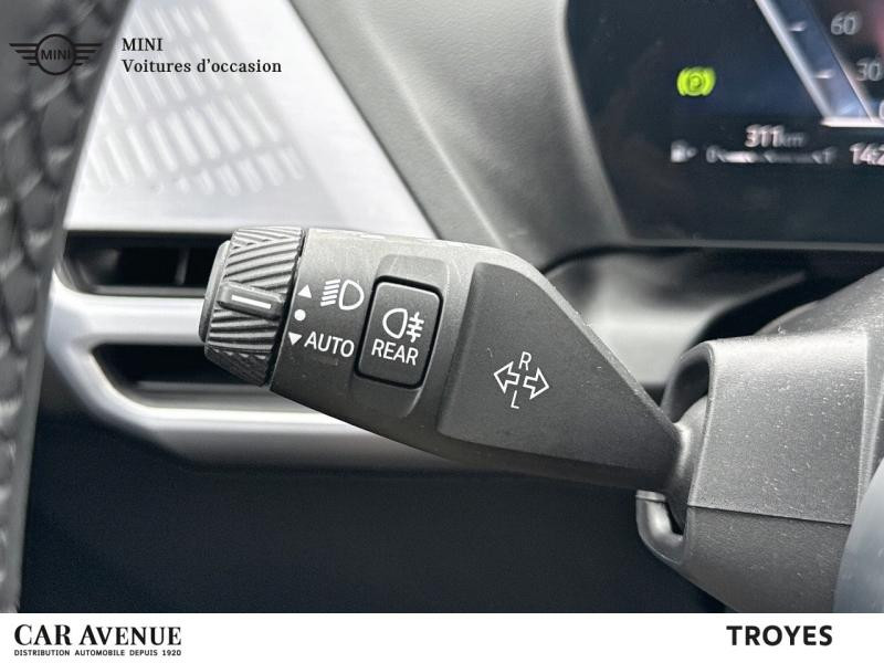 Occasion BMW Série 1 120dA 163ch DKG7 2024 Noir 35490 € à Beaune