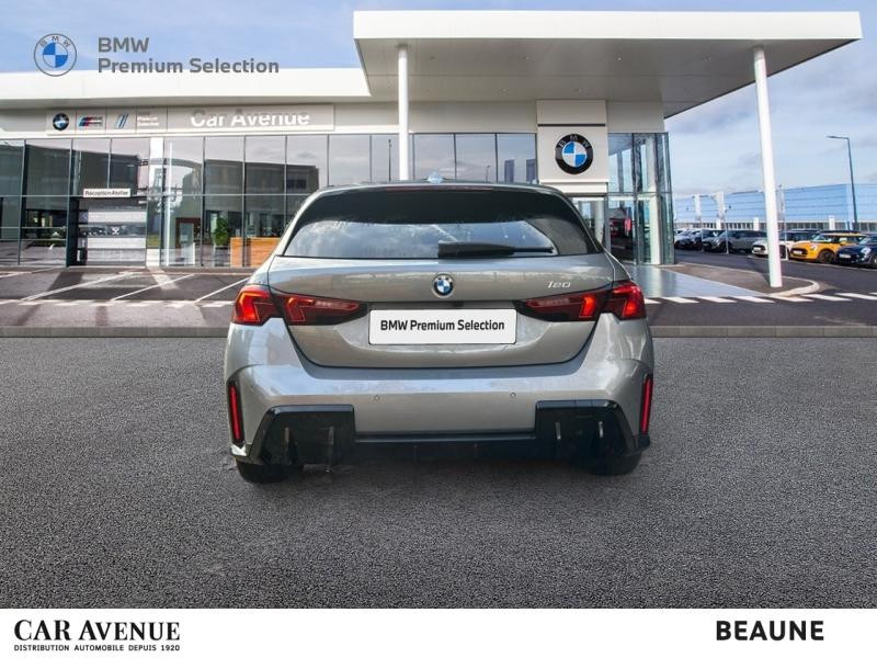 Occasion BMW Série 1 120A 170ch M Sport DKG7 2025 Skyscraper Grey métallisé 36890 € à Beaune