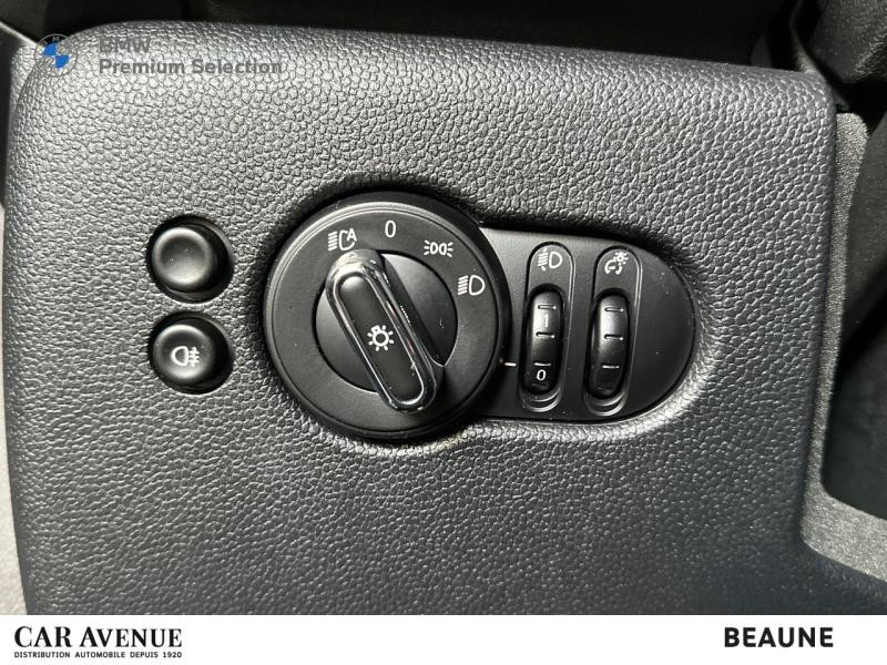 Occasion MINI Mini 5 Portes One 102ch Edition Camden BVA7 2021 Moonwalk Grey 22490 € à Beaune