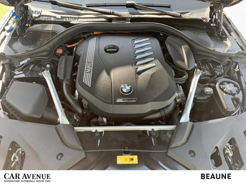 Occasion BMW Série 5 545eA xDrive 394ch M Sport Steptronic 2023 BMW Individual Tanzaniteblau métallisé 55990 € à Beaune