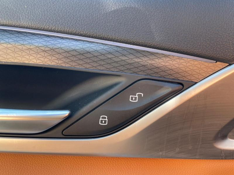 Occasion BMW Série 5 545eA xDrive 394ch M Sport Steptronic 2023 BMW Individual Tanzaniteblau métallisé 55990 € à Beaune