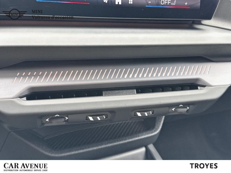 Occasion BMW Série 1 120dA 163ch DKG7 2024 Noir 35390 € à Beaune