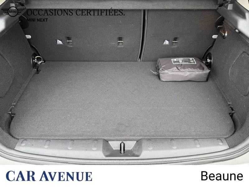 Occasion MINI Mini 5 Portes Cooper 136ch Edition Premium Plus BVA7 2023 Argenté 26900 € à Beaune