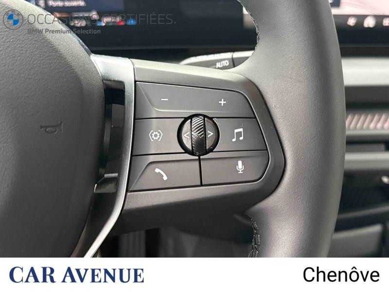 Occasion BMW Série 1 120A 170ch M Sport Design DKG7 2024 BMW Individual Storm Bay métallisé 35890 € à Beaune