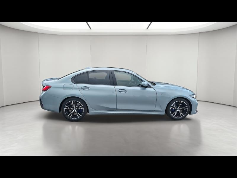 Occasion BMW Série 3 318dA 150ch M Sport 2023 M Brooklyngrau métallisé 39900 € à Beaune