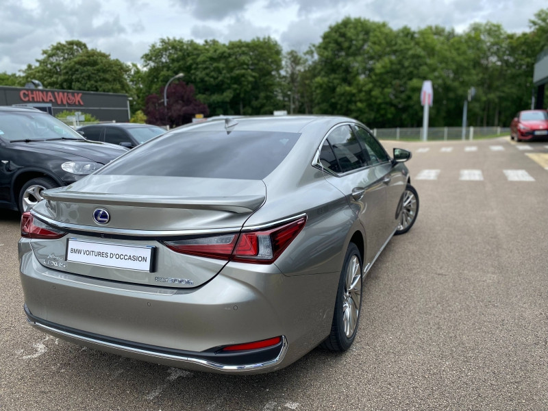 Used LEXUS ES 300h Executive MY20 2020 Sable Lunaire € 38490 in Chaumont