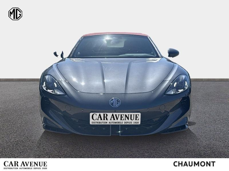 Occasion MG MOTOR Cyberster 510ch 77kWh 4WD 2025 Camdem Grey / Toit Rouge 64888 € à Chaumont