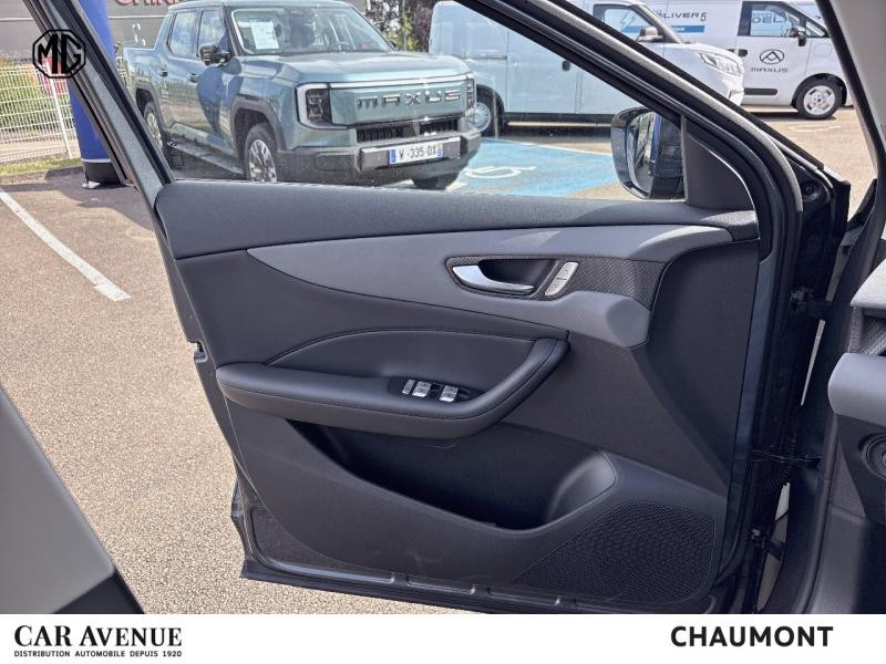 Used MG MOTOR MGS5 EV 231ch - 64kWh Luxury 2025 Andes Grey Metallisé € 35490 in Chaumont