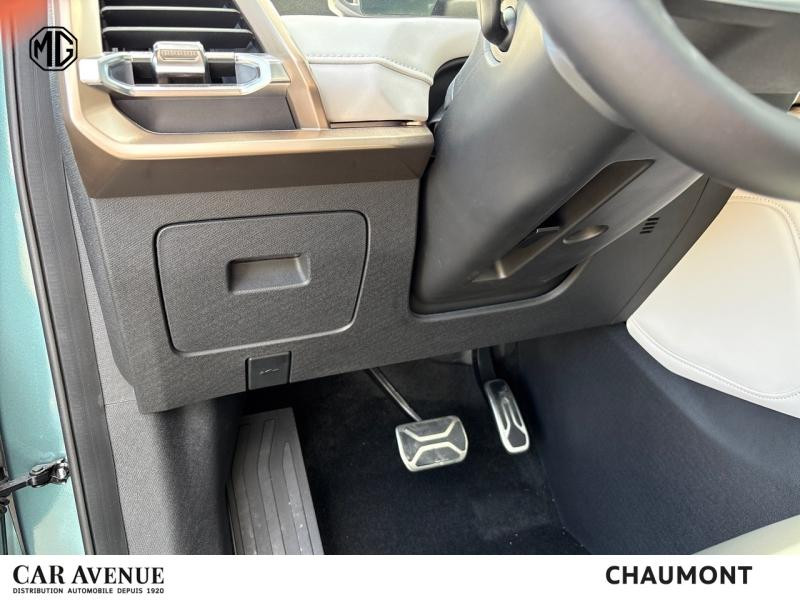 Used MAXUS eTerron9 102 kWh 4X4 2025 Vert epicea € 66988 in Chaumont