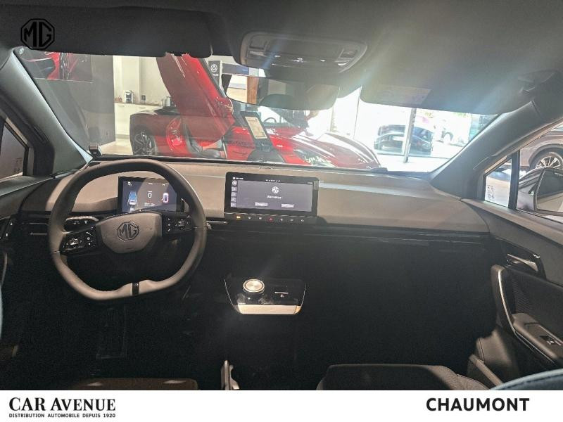 Used MG MOTOR MG4 EV 204ch - 64kWh Comfort MY23 2025 Medal Silver métallisé € 26480 in Chaumont