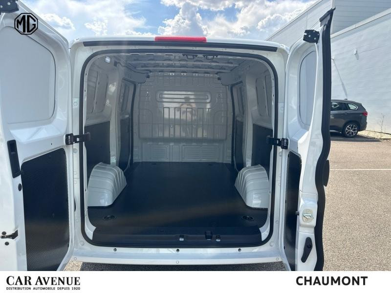 Used MAXUS eDeliver5 Fg L1H1 163ch 64 kWh 2025 Blanc € 39988 in Chaumont