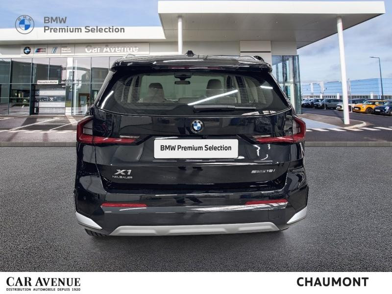 Used BMW X1 sDrive18i 136ch xLine 2022 Saphirschwarz métal € 43900 in Chaumont
