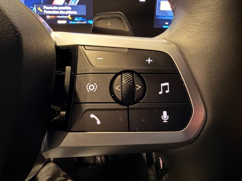 Used BMW Série 2 ActiveTourer 225e 245ch xDrive M Sport DKG7 2025 Saphirschwarz métallisé € 41990 in Chaumont