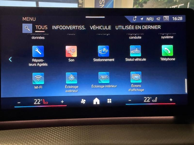 Used BMW Série 2 ActiveTourer 225e 245ch xDrive M Sport DKG7 2025 Saphirschwarz métallisé € 41990 in Chaumont