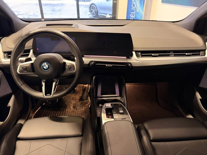 Used BMW Série 2 ActiveTourer 225e 245ch xDrive M Sport DKG7 2025 Saphirschwarz métallisé € 41990 in Chaumont