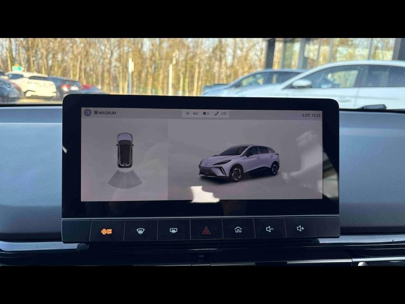 Used MG MOTOR MG4 EV 170ch - 51kWh MY23 2023 Andes Grey métallisé € 19980 in Chaumont