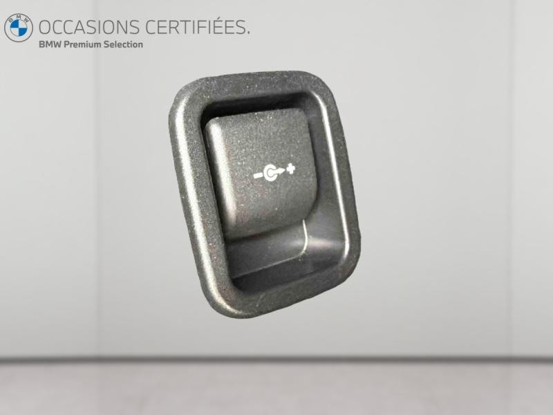 Used BMW X1 sDrive18iA 136ch xLine DKG7 2022 Alpinweiss € 34980 in Chaumont