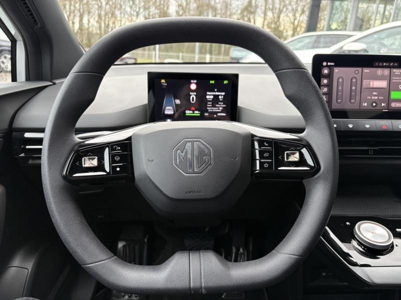 Occasion MG MOTOR MG4 EV 170ch - 51kWh MY23 2023 Blanc 21990 € à Chaumont