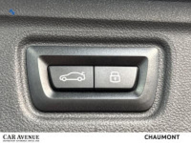 Occasion BMW Série 3 Touring 318iA 156ch M Sport 2025 M Portimaoblau métallisé 56990 € à Chaumont