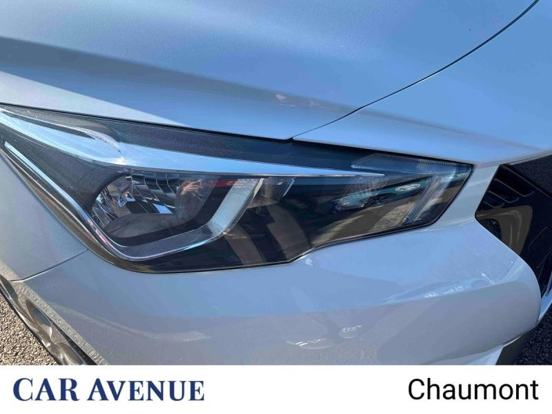 Occasion NISSAN Micra 1.0 71ch Visia Pack 2018 Blanc 9990 € à Chaumont