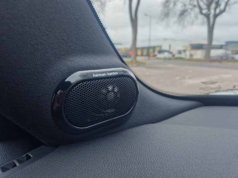 Used MINI Mini Hatch 3 Portes Cooper SE 184 ch Edition Premium Plus 3p 2022 Noir € 25928 in Dijon