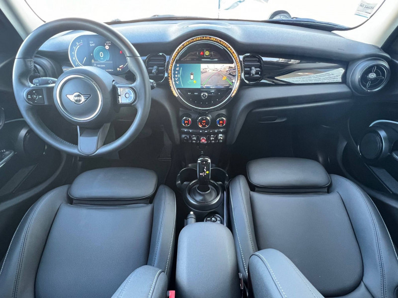 Occasion MINI Mini Hatch 5 Portes Cooper 136 ch BVA7 Edition Premium 5p 2023 Noir 28952 € à Dijon