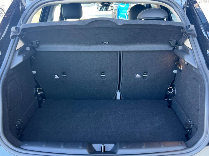 Used MINI Mini Hatch 5 Portes Cooper 136 ch BVA7 Edition Premium 5p 2023 Noir € 28952 in Dijon