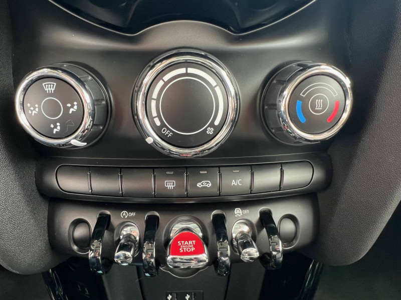 Occasion MINI Mini Hatch 3 Portes One 102 ch Finition Salt 3p 2018 GRIS 18411 € à Dijon