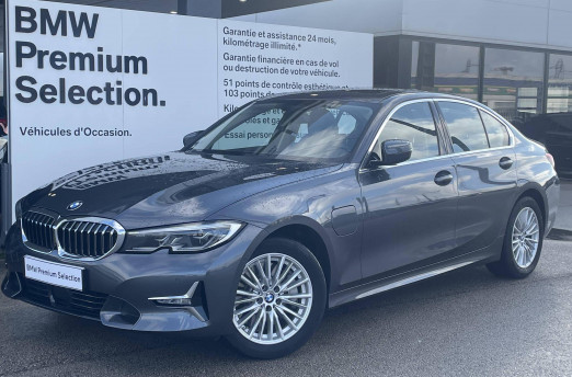 Occasion BMW Série 3 330e 292 ch BVA8 Luxury 4p 2019 Gris 38 900 € à Dijon