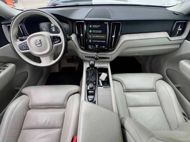 Occasion VOLVO XC60 XC60 D5 AWD AdBlue 235 ch Geartronic 8 Inscription Luxe 5p 2018 Gris 34399 € à Dijon