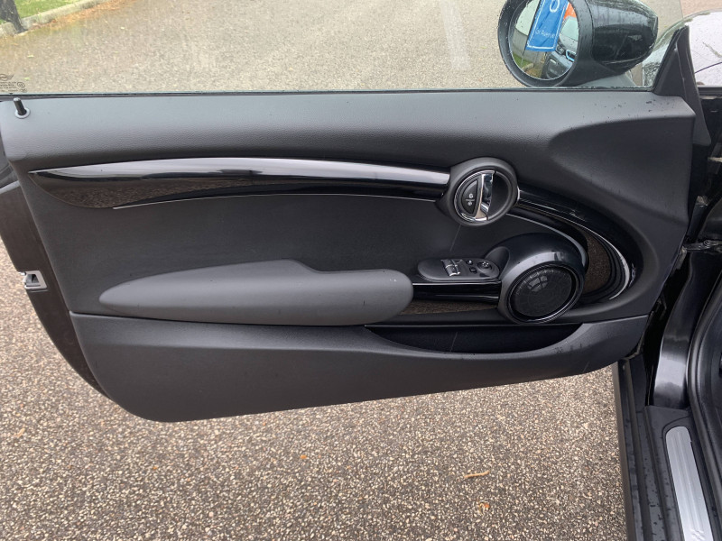 Used MINI Mini Hatch 3 Portes Cooper SE 184 ch Edition Premium Plus 3p 2023 Noir € 29649 in Dijon