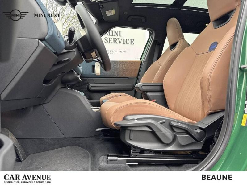 Occasion MINI Countryman E 204ch Favoured 2024 British Racing Green IV 40990 € à Dijon