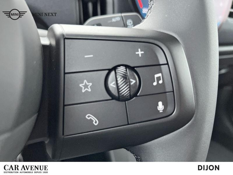 Occasion MINI Cooper 3 Portes C 156ch Essential DKG7 2024 Midnight Black II 28900 € à Dijon