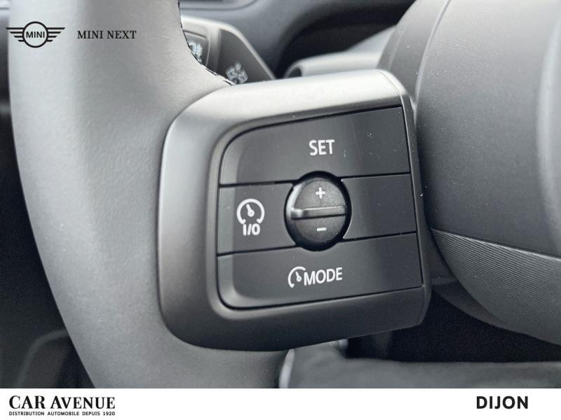 Occasion MINI Cooper 3 Portes C 156ch Essential DKG7 2024 Midnight Black II 28900 € à Dijon