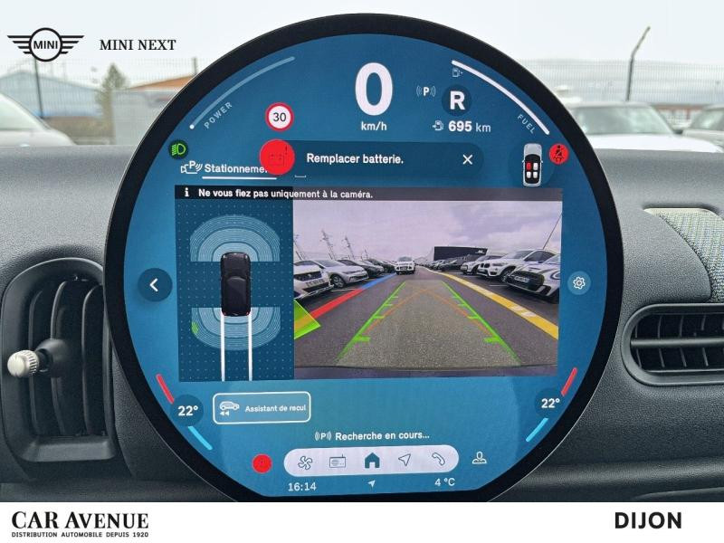 Occasion MINI Cooper 3 Portes C 156ch Essential DKG7 2024 Midnight Black II 28900 € à Dijon