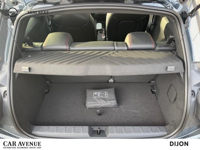 Occasion MINI Cooper 3 Portes E 184ch JCW 2024 Legend Grey 39990 € à Dijon