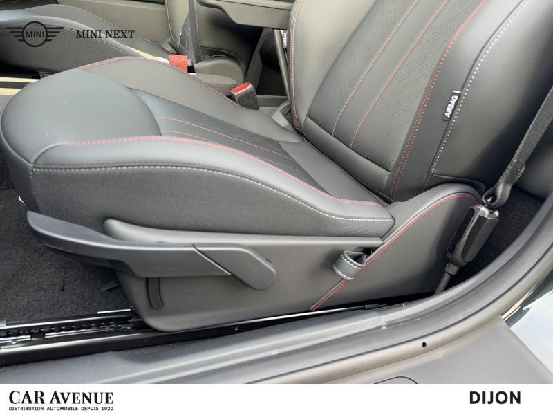Occasion MINI Cooper 3 Portes E 184ch JCW 2024 Legend Grey 39990 € à Dijon