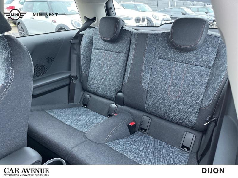 Occasion MINI Cooper 3 Portes C 156ch Essential DKG7 2024 Midnight Black II 28900 € à Dijon