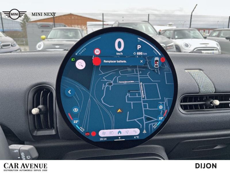 Occasion MINI Cooper 3 Portes C 156ch Essential DKG7 2024 Midnight Black II 28900 € à Dijon