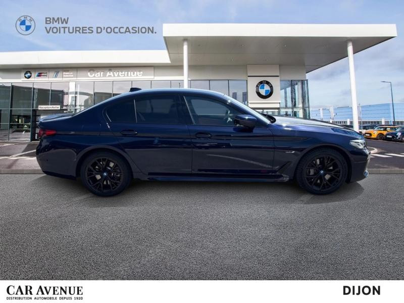 Occasion BMW Série 5 545eA xDrive 394ch M Sport Steptronic 2023 BMW Individual Tanzaniteblau métallisé 62490 € à Dijon