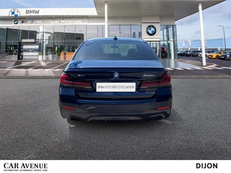 Occasion BMW Série 5 545eA xDrive 394ch M Sport Steptronic 2023 BMW Individual Tanzaniteblau métallisé 62490 € à Dijon